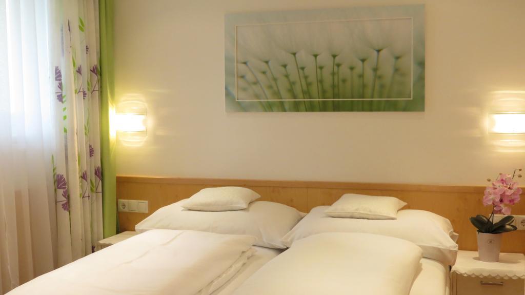 Apartement Maria Trost Graz Esterno foto