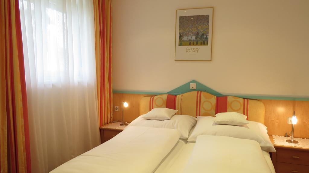 Apartement Maria Trost Graz Esterno foto